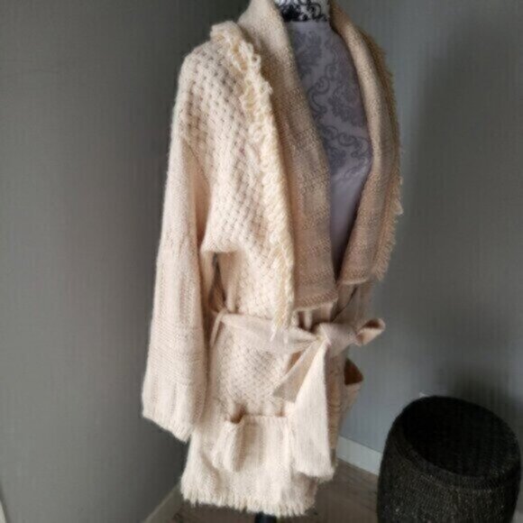 ESQUALO Fringe Knit Cardigan Sweater NWT Women's Sz Lrg - Picture 9 of 14